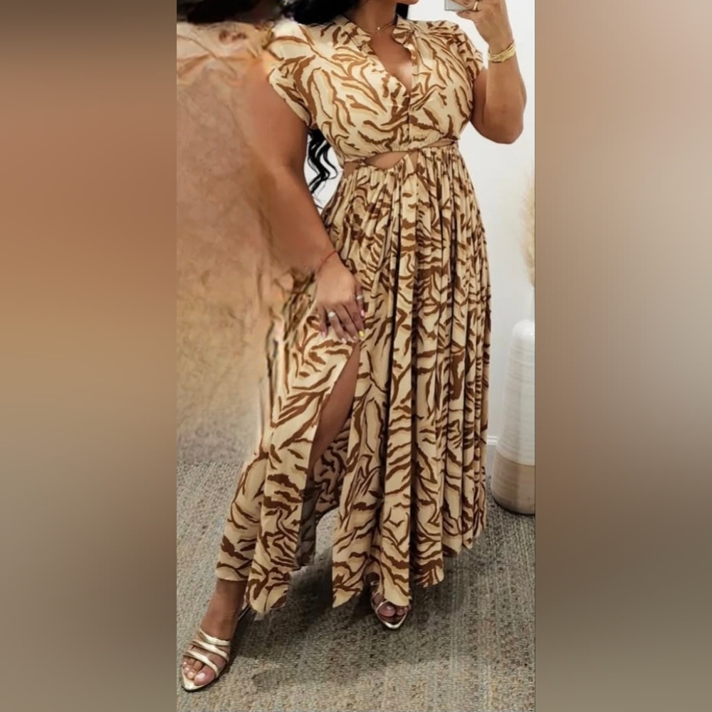 Brown and Cream A-Line Maxi Dress with Slit